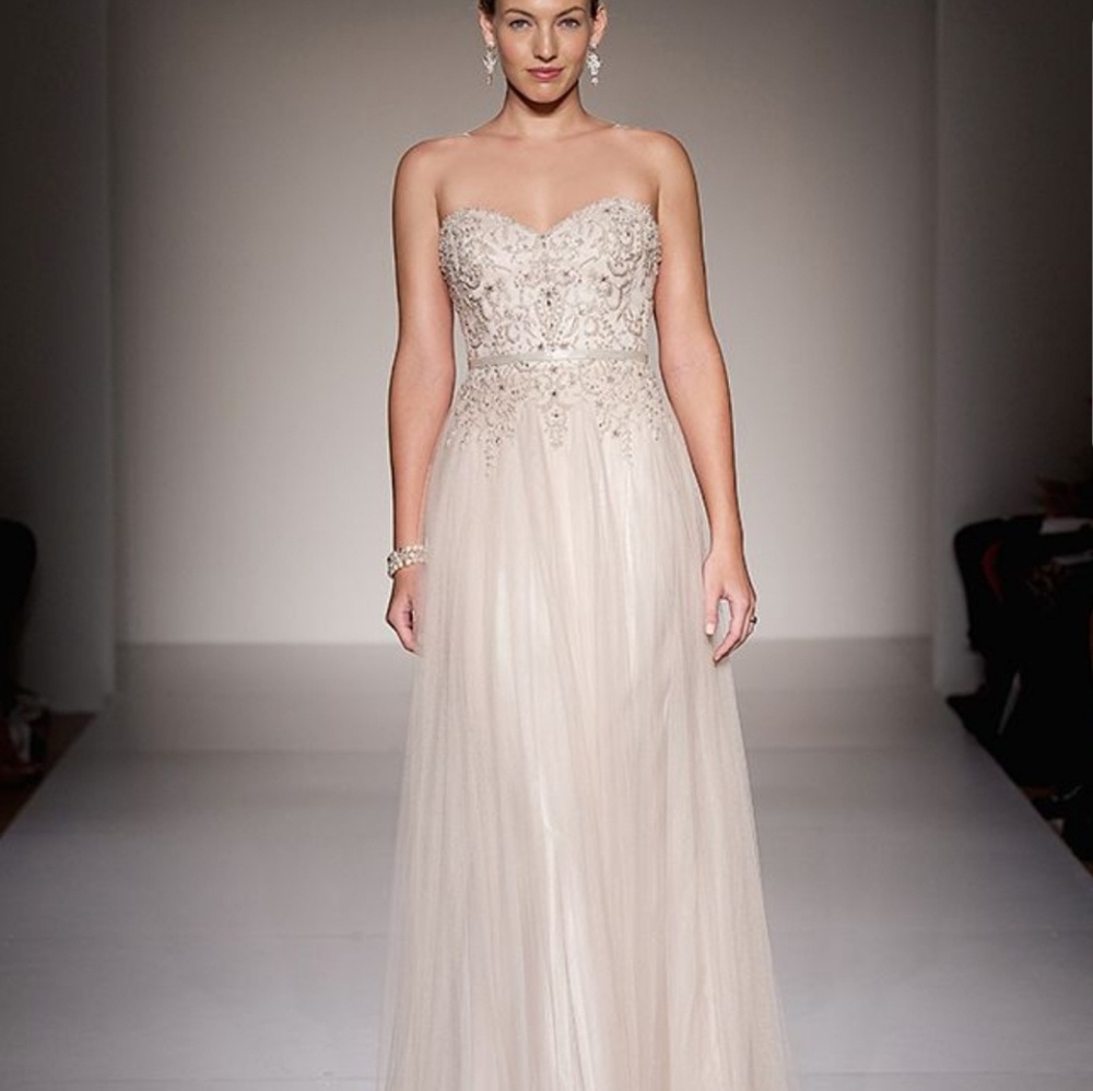 Soterro and Midgley Emsley wedding dress